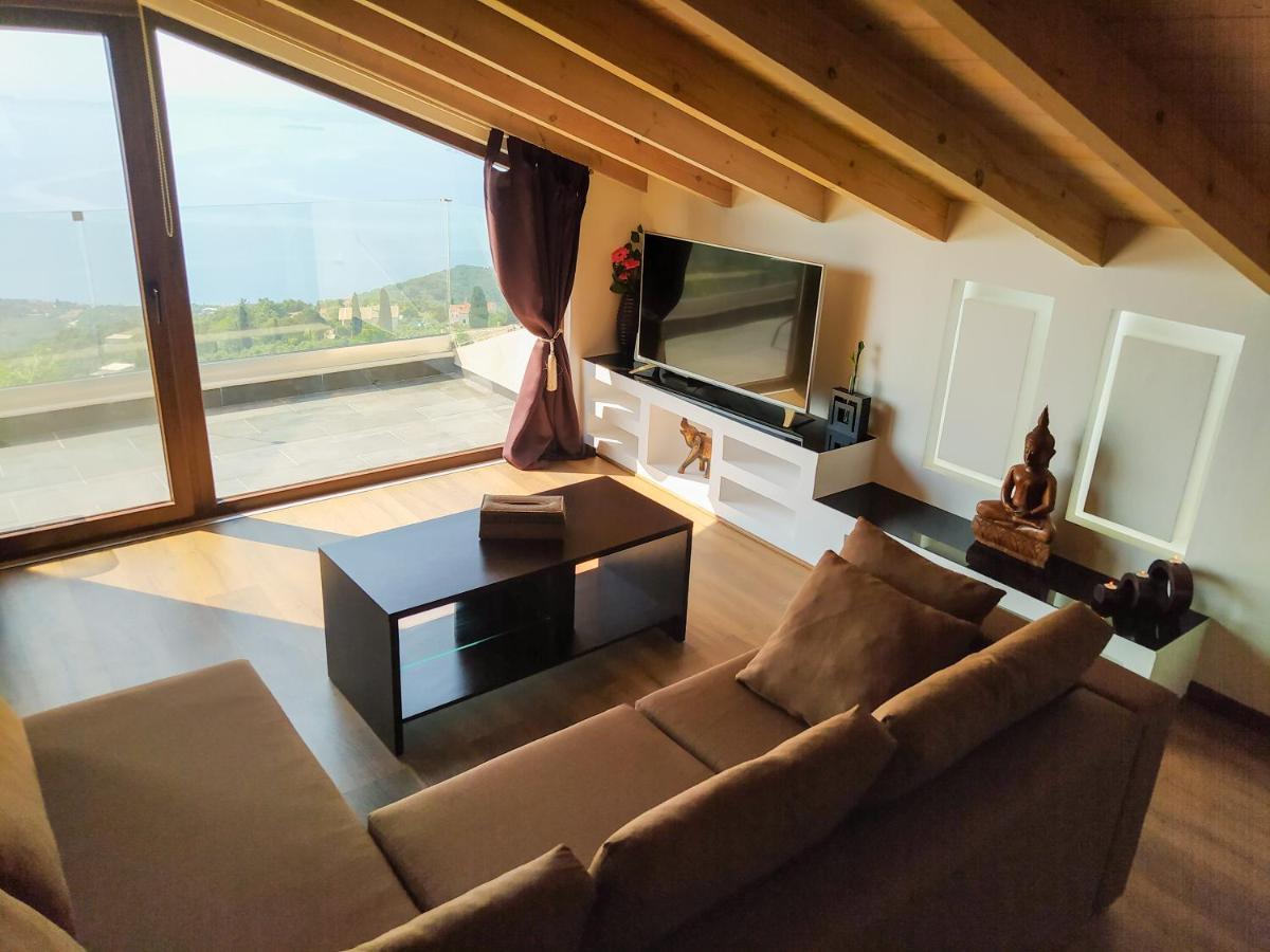 Blue Sky Loft By Corfuescapes Apartment Spartylas Luaran gambar